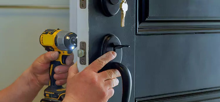 Commercial Door Lock Installation Bowling Green
